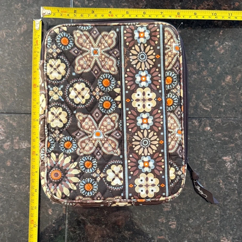 Vera Bradley Brown Canyon Patterned Travel Set - Picture 4 of 7